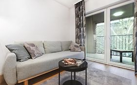 Komfort z balkonem w centrum